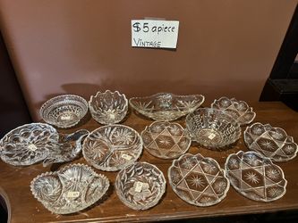 MCM Assorted selection of crystal bowls and more. $5 / $10 apiece. Please Look At All The Pictures.