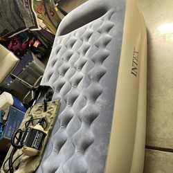 Intex Queen Air Bed  Mattress With Pump