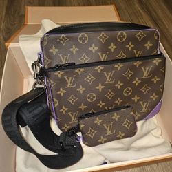 Mens Louis Vuitton Trio Messenger Bag In Mac Purple 