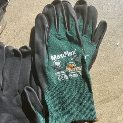 Maxi-Flex. Gloves 🧤