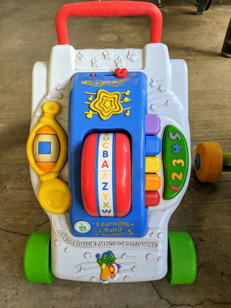 Leap Frog Learning Band Walker