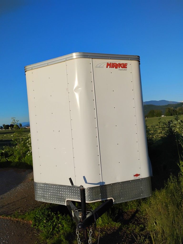 Enclosed Trailer