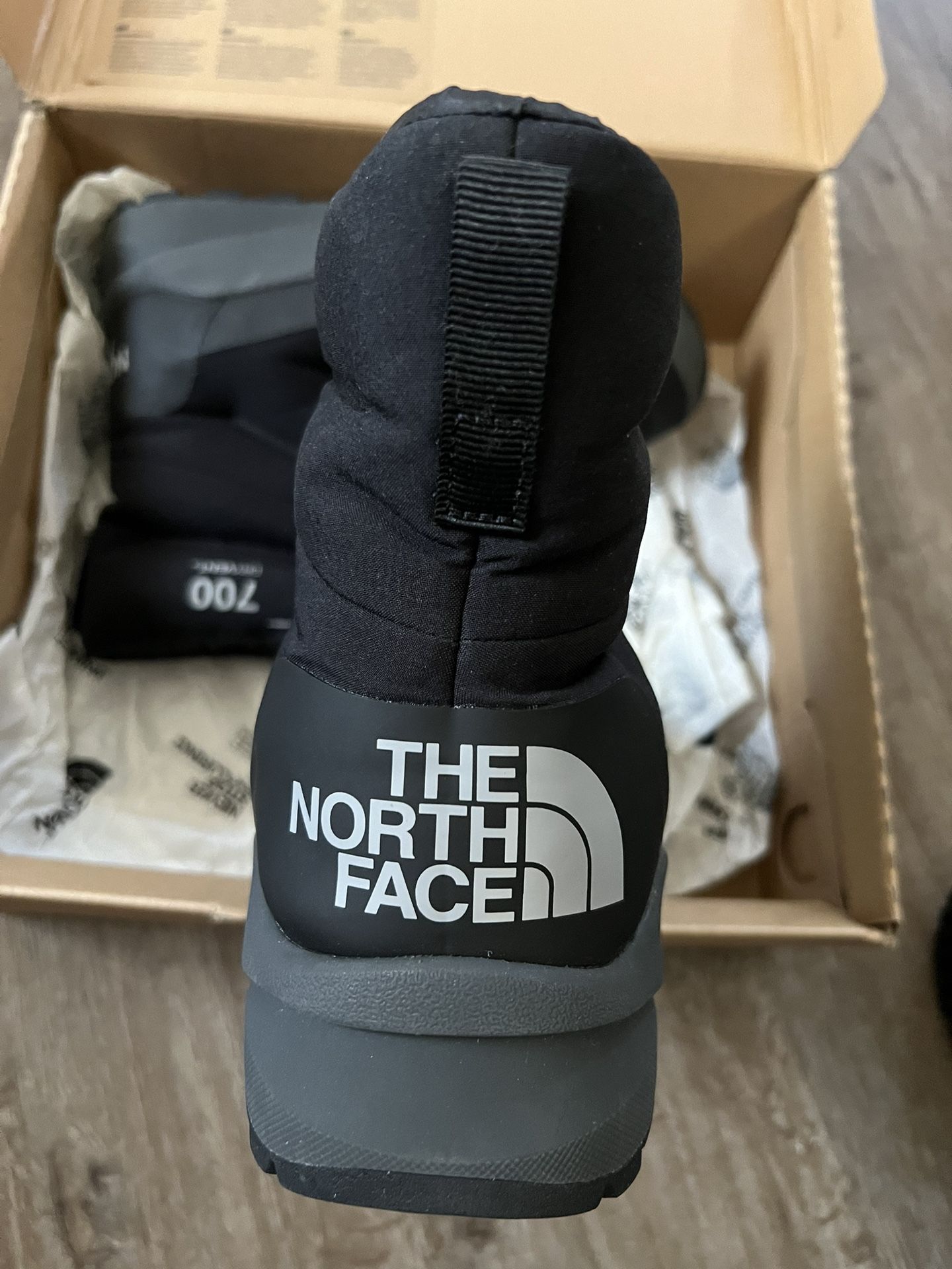 Snow Boots