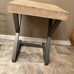 Plant Stand Table