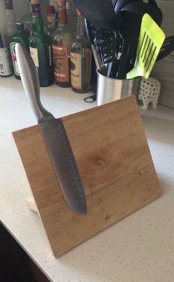 Magnetic knife holder