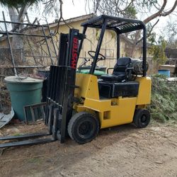 Forklift Hyster Duel Mass  Propane 