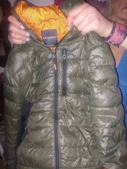 Primark men's small puffer jacket