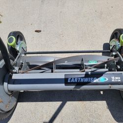 Manual Lawnmower