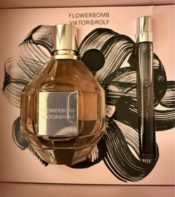 Viktor & Rolf Flowerbomb Eau de Parfum Gift Set