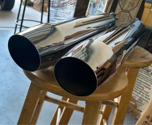 Harley Davidson OEM exhaust off 2006 Roadking