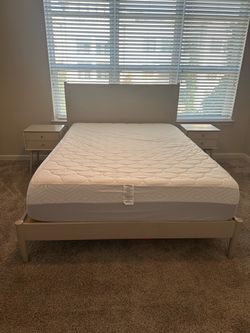 Queen Bed