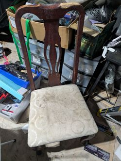 2 wooden chairs FREE