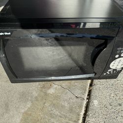 Magic Chef Microwave 