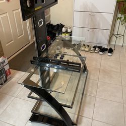 Tv Stand With Mount And It Swivels