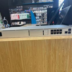 UniFi Dream Machine Pro (UDM-PRO)