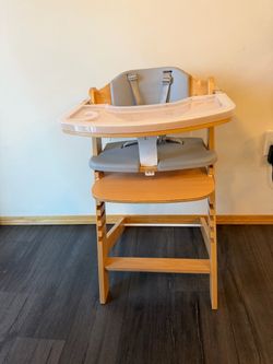 Convertible wooden highchair