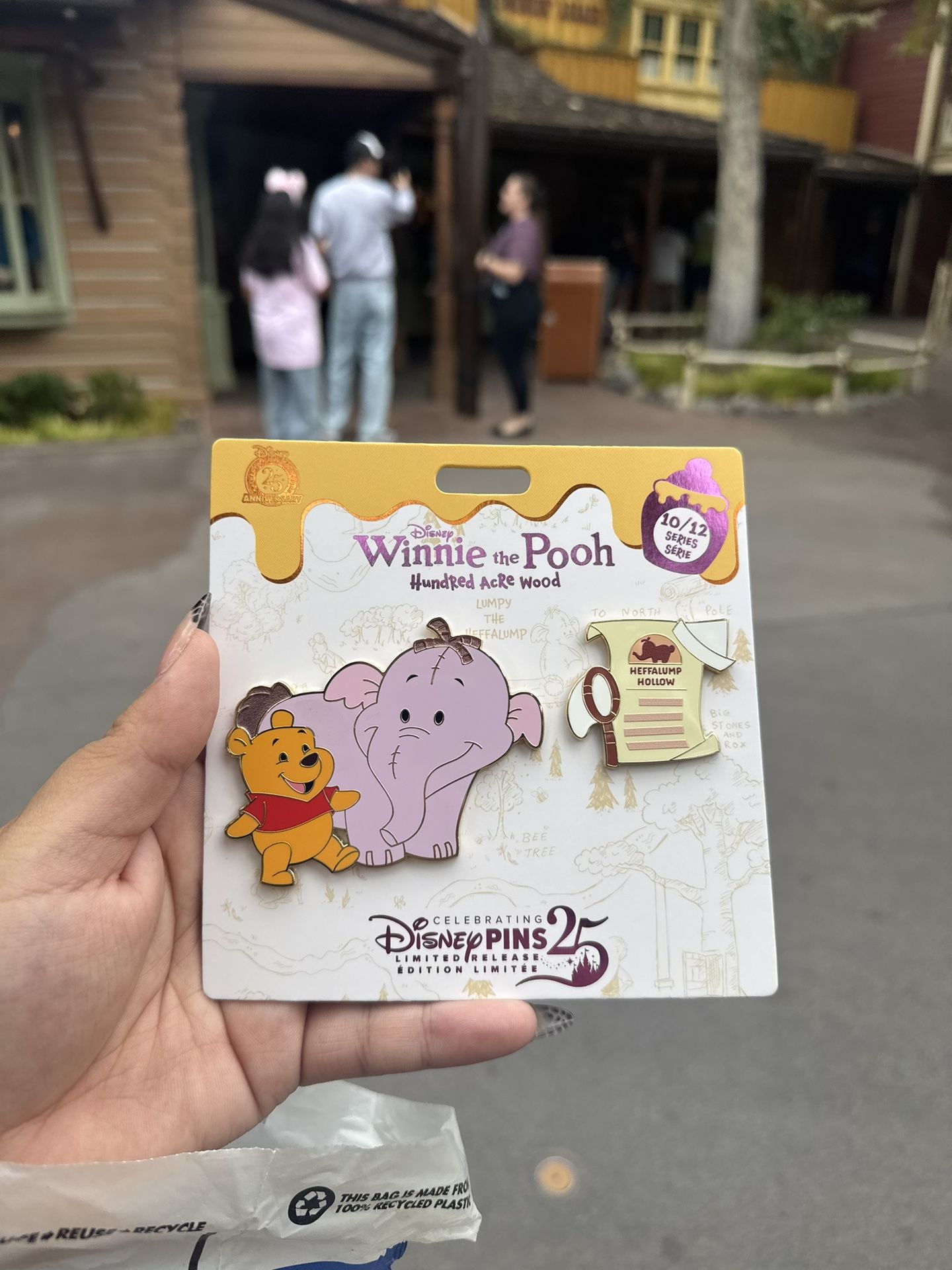 Disney Winnie The Pooh Hundred Acre Woods Series October 10/12 Pooh Lumpy PIN