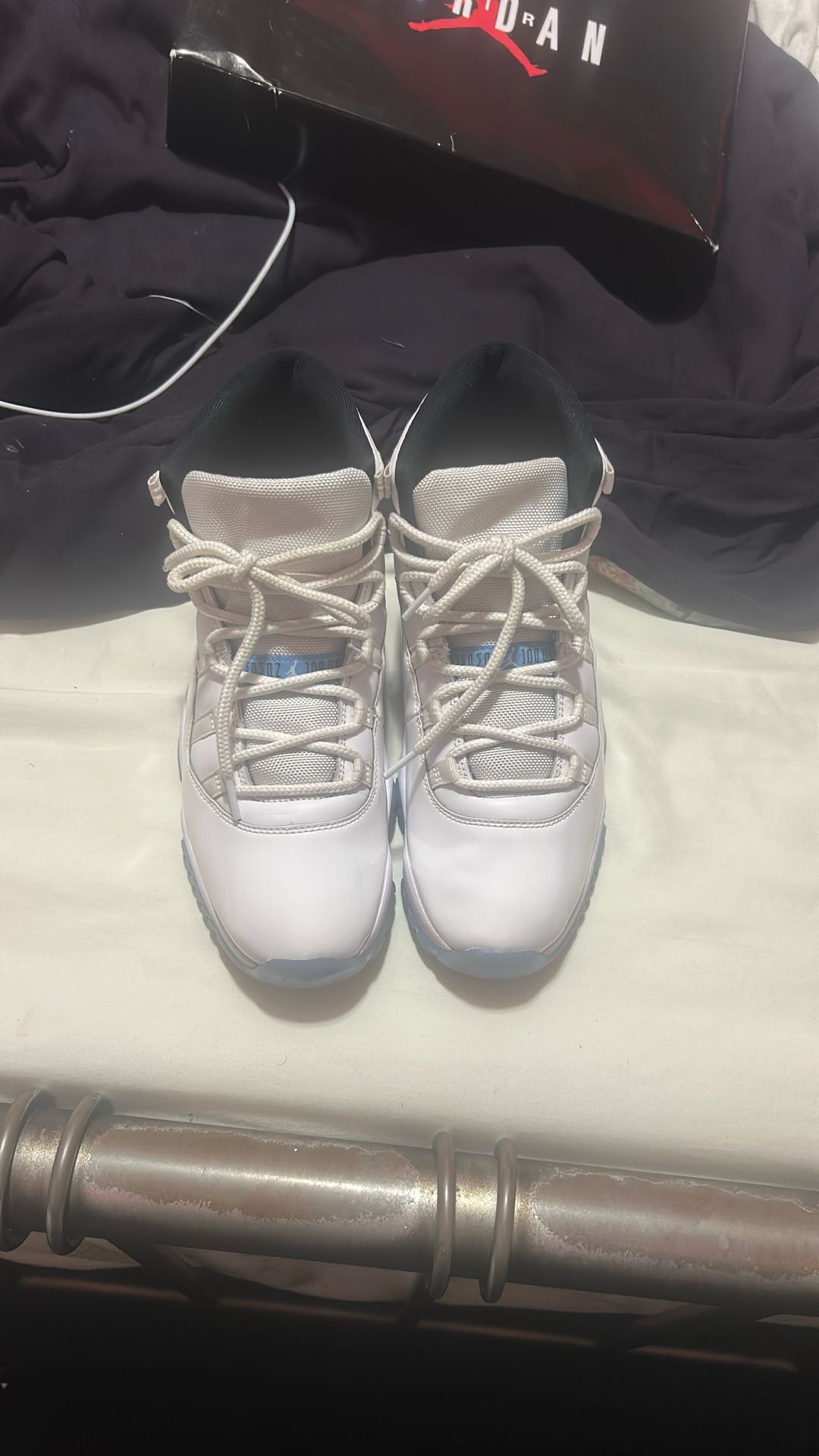 Jordan 11 Retro White/Legend Blue-Black