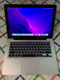 2011 13"inch Intel Core i7 MacBook Pro Laptop, 500GB HDD, 8GB RAM. macOS Monterey. It’s Old But Runs🏃‍♂️Great
