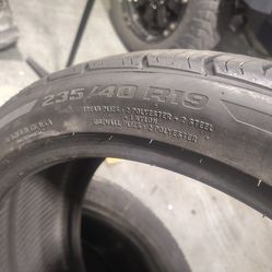 BF GOODRICH ADVANTAGE  235/40/19 TIRE 8/32 TREAD