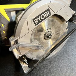 RYOBI SAW