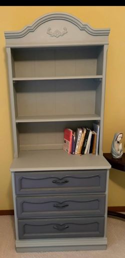 Book shelf