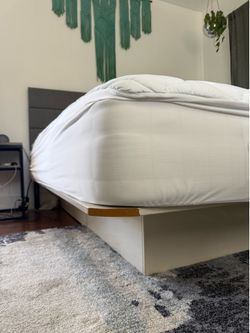 FREE queen size mattress