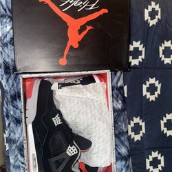 Jordan 4 retro Black Cement