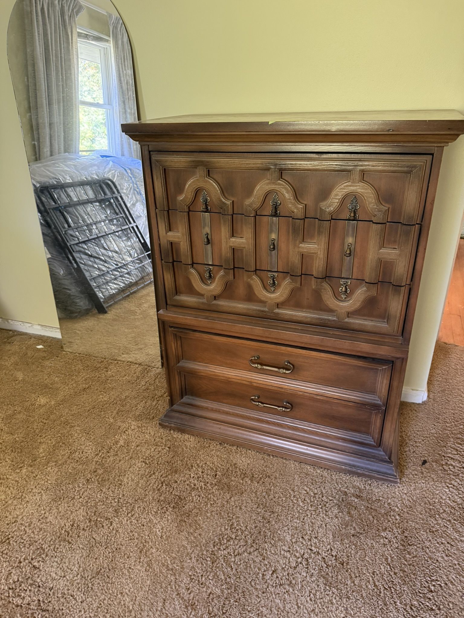 Vintage Wood Dresser & Matching Chest β Solid, Ornate Design