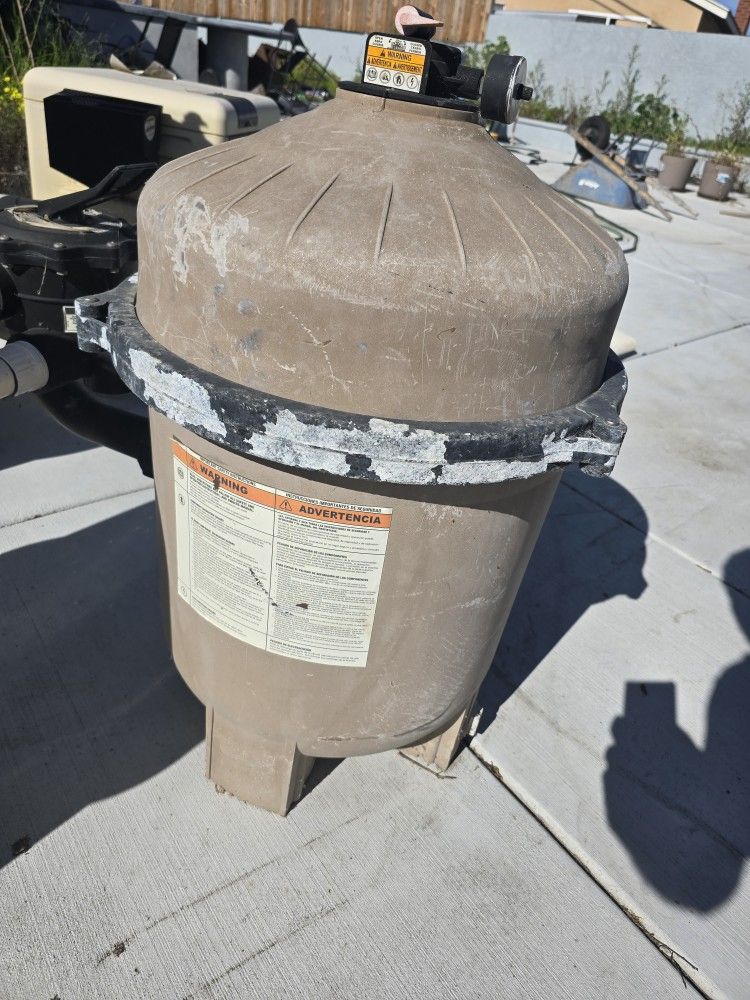 36 Ft² Hayward Pool Filter for Sale in Anaheim, CA - OfferUp