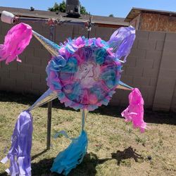 Pinatas