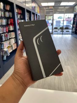 Galaxy z flip 7 512GB unlocked