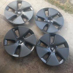 Wheel Covers 