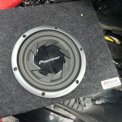 Pioneer 10 Inch Subwoofer & Amplifier 