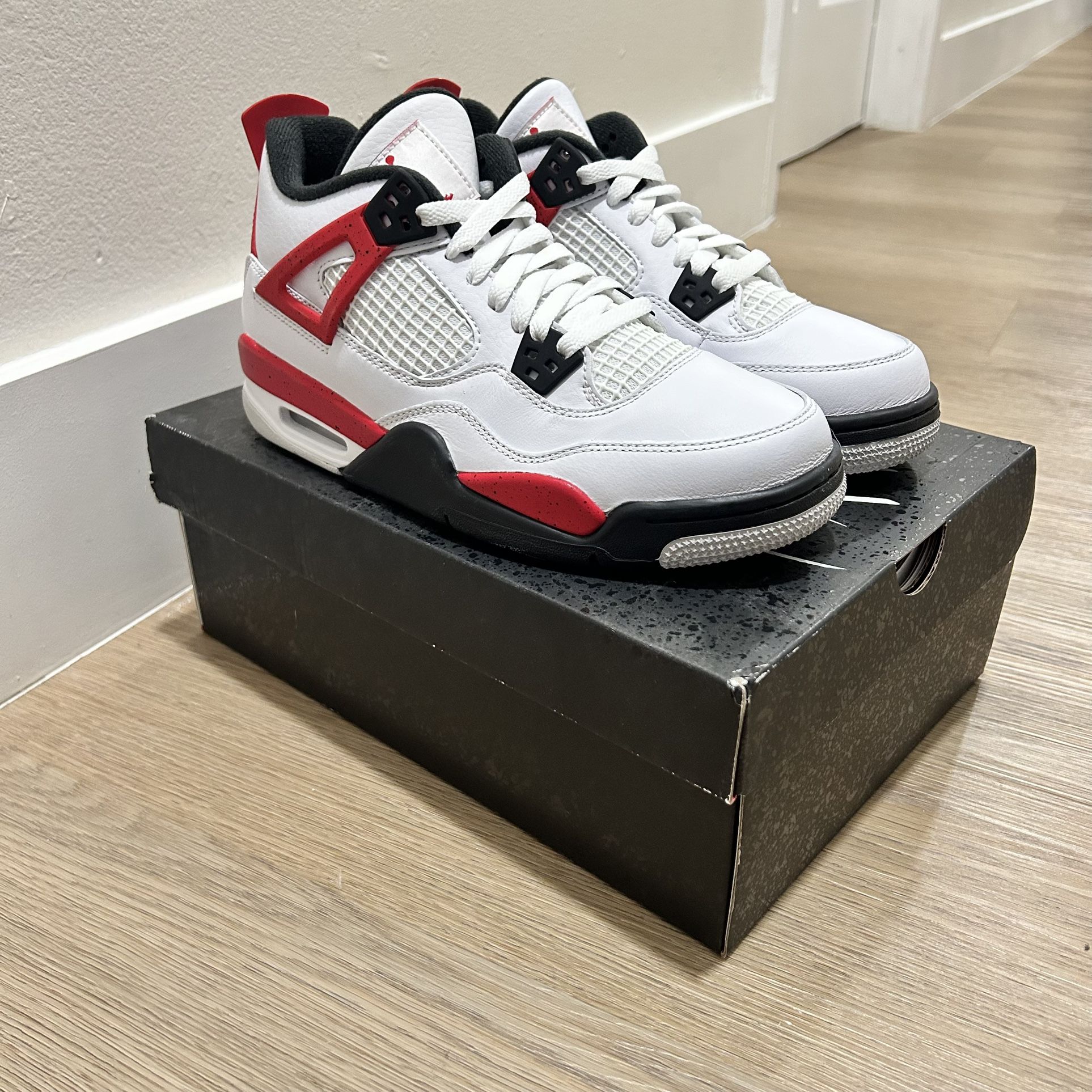Size 7 - Air Jordan 4 Red Cement 408452-161
