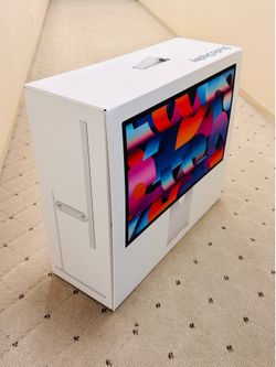 New Apple Studio Display II 2026 model tilt and height adjustable Stand