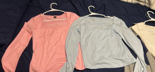 Two long sleeves, pink and blue (new)