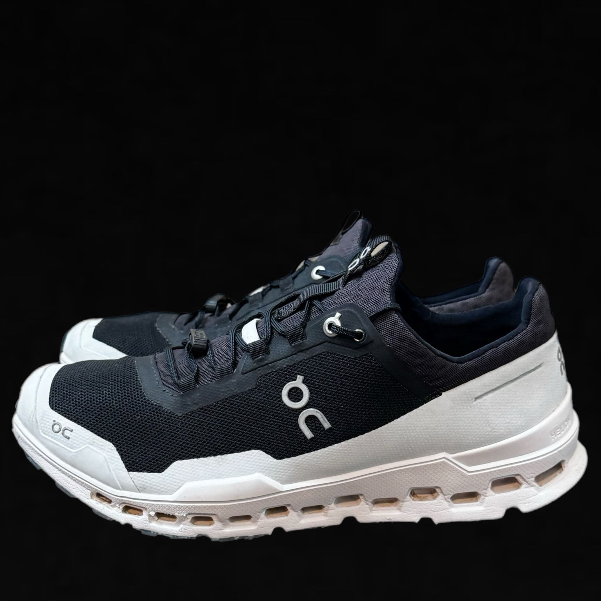 On cloud cloudultra men's size 9.5