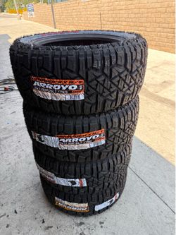 33x12.50r20 Arroyo XT nuevas con 50,000 millas de garantía las 4