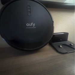 Eufy RoboVac with Smart Dynamic Navigation 
