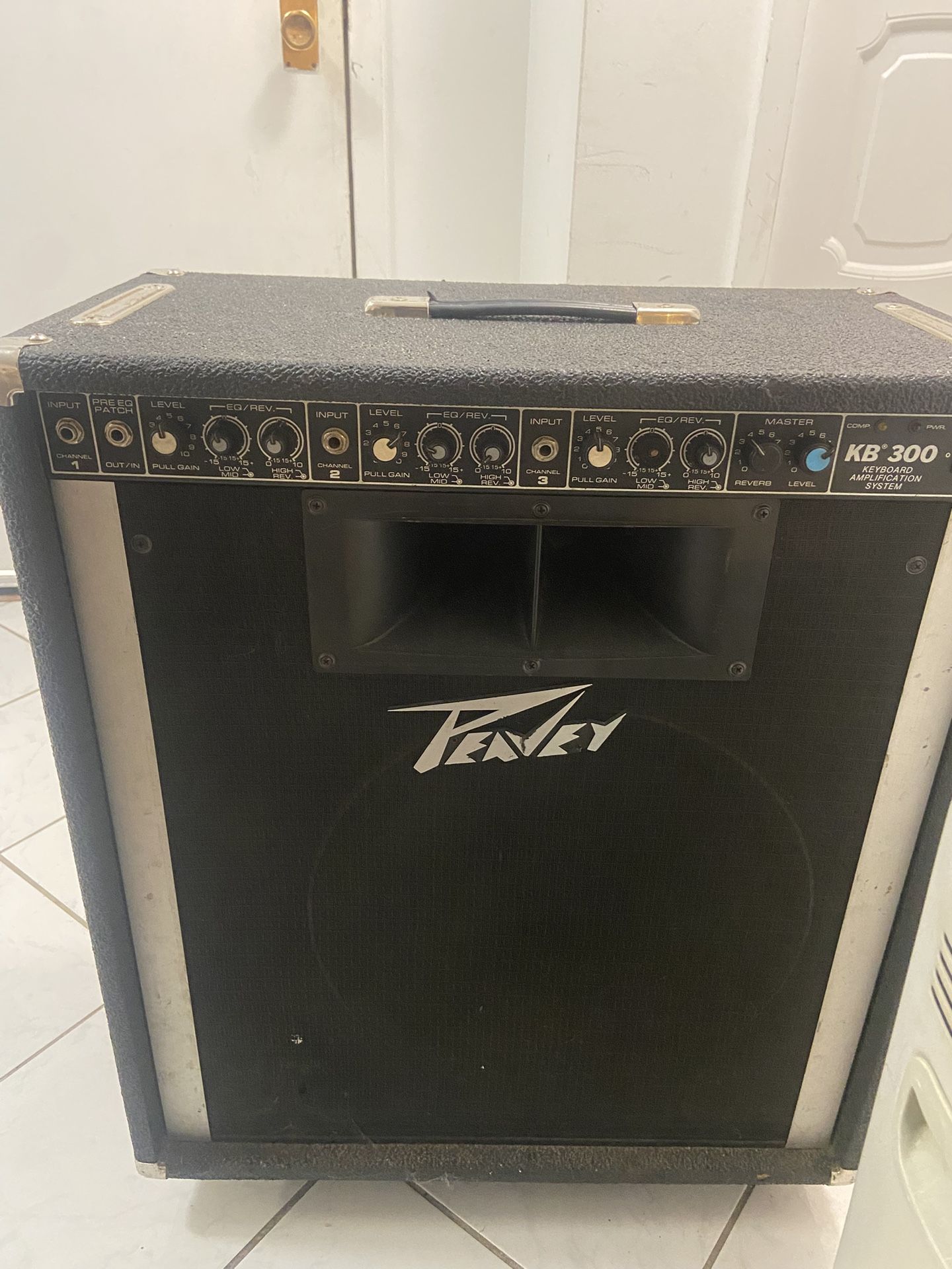 Peavy Amplifier
