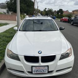 BMW 328i 