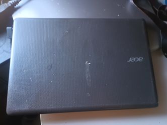 Aspire One 1-131 Signature Edition