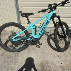Electric Trek Large Mountain Bike