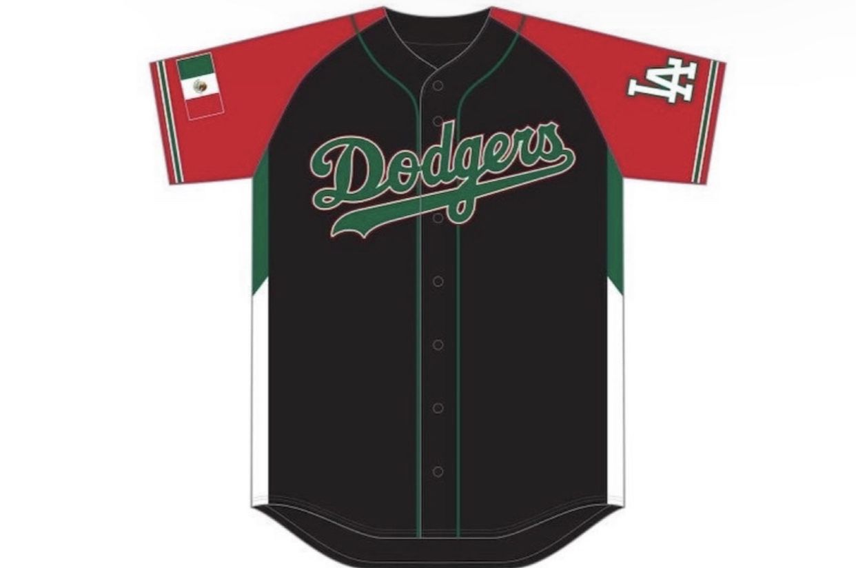 Los Angeles Dodgers Mexican Heritage Jersey Mens Large for Sale in West  Covina, CA - OfferUp