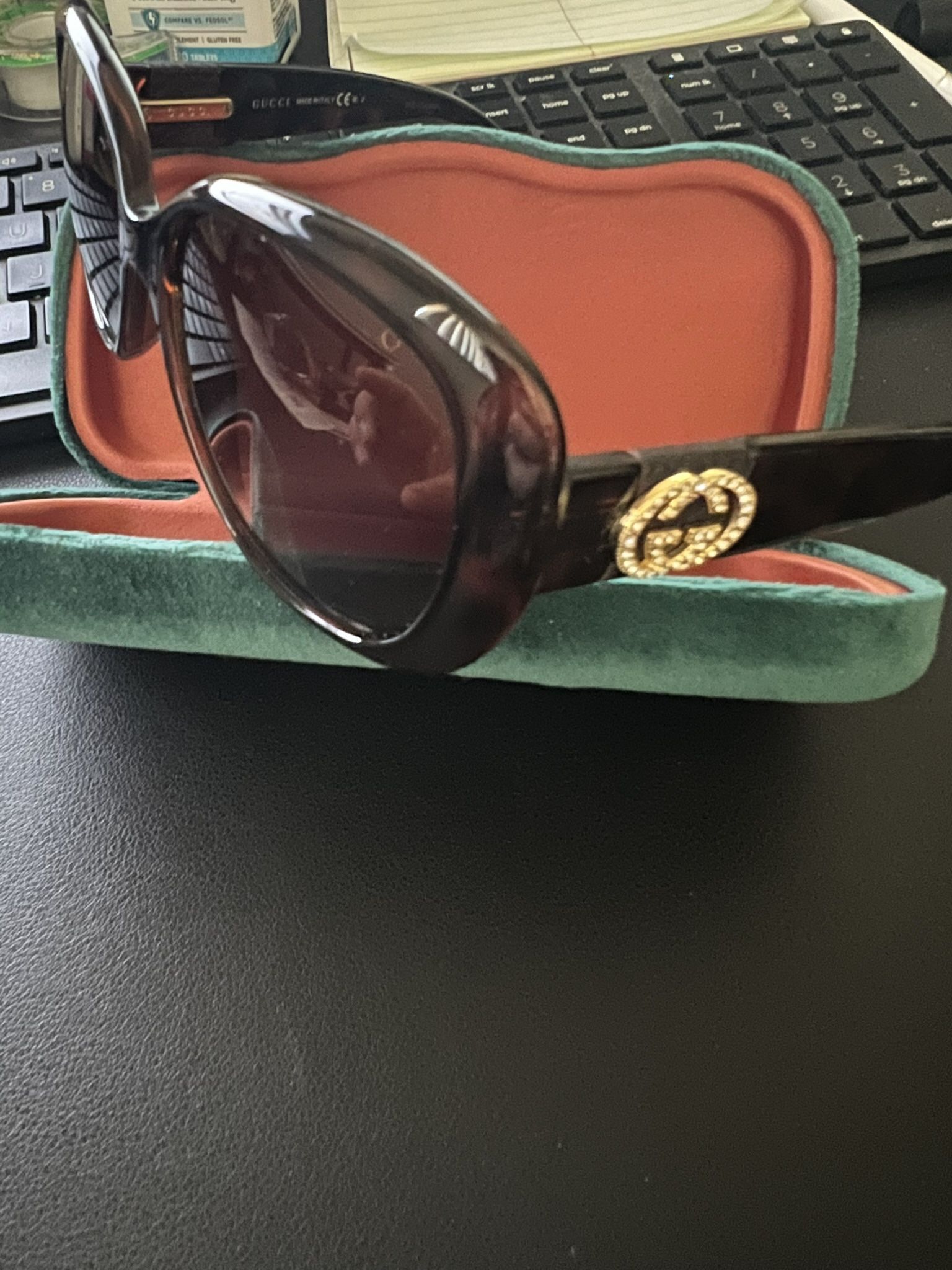 Gucci Sunglass