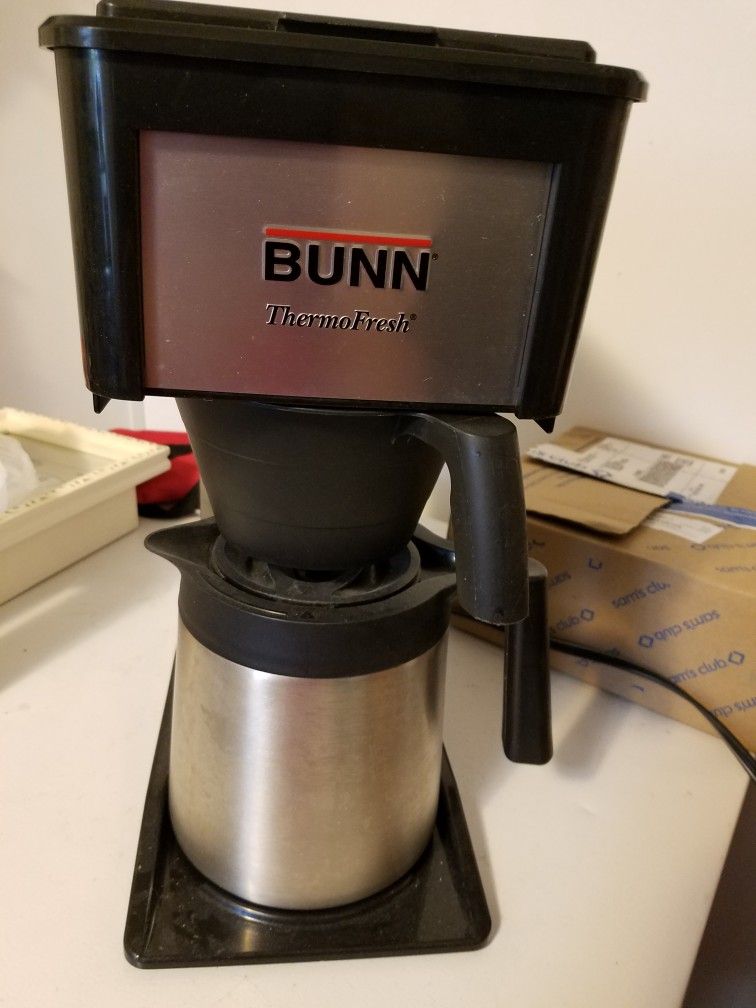 BUNN COFFEE MAKER