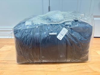Brand new Brooks Brothers duffel bag