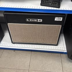 LINE 6 Guitar Amplifier