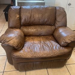Recliner Couch & 2 Recliner Couch Chairs